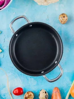 लोहे की कड़ाही में भूल से भी ना पकाएं ये 5 चीजें