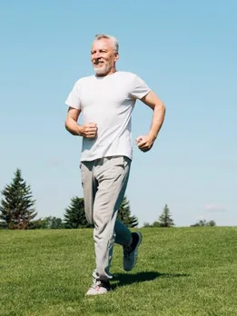 50 के बाद भी टीनएज जैसी एनर्जी चाहिए तो डाइट में शामिल करें ये 7 सुपरफूड्स