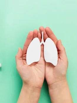 फेफड़ों को साफ करने के लिए ट्राई कर सकते हैं ये 5 आसान उपाय