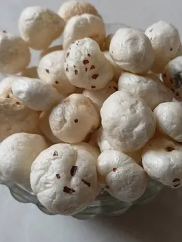 मखाने और किशमिश मिलाकर खाने से सेहत को मिलेंगे ये 6 फायदे