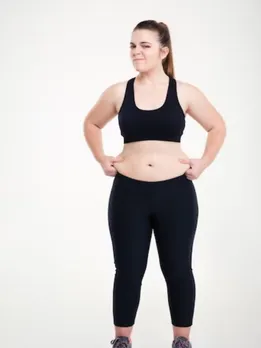 शरीर में दिखने लगें ये 5 लक्षण तो समझ जाएं बढ़ने लगा है आपका वजन