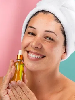 चेहरे की मालिश के लिए ये हैं बेस्ट 6 तेल