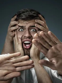 Panic Attack से बचने के लिए करें ये आसान उपाय