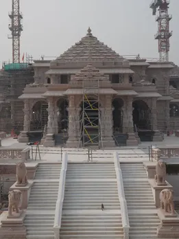 Ayodhya Ram Mandir: 44 दरवाजे और 392 खंभे, इतना भव्य है राम मंदिर