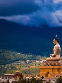 भारत के इस पड़ोसी देश में नहीं है एक भी ट्रैफिक सिग्नल, नहीं लगता जाम
