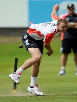 T20I में 1 ओवर में सबसे ज्यादा रन देने वाले गेंदबाज