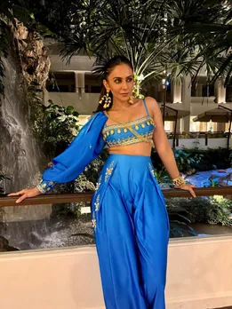 डाइटिंग के बिना ही इतनी फिट हैं रकुल प्रीत, जानिए कैसे