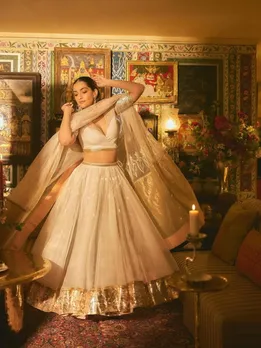 ट्रेडिशनल आउटफिट में सोनम कपूर का रॉयल लुक
