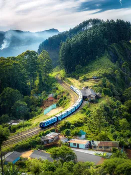भारत के इस रेलवे स्टेशन से पैदल जा सकते हैं विदेश