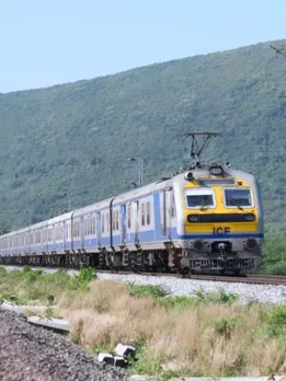 भारत की इकलौती ट्रेन जिसमें फ्री में कर सकते हैं सफर