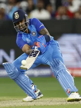 पहली गेंद पर छक्का लगा T20I करियर की शुरुआत करने वाले खिलाड़ी