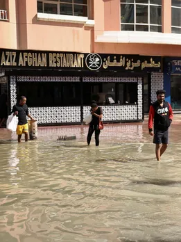 UAE में भारी बारिश से मची तबाही, जानें क्या 'बवाल' है क्लाउड सीडिंग