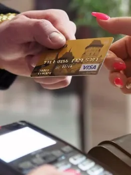 क्रेडिट कार्ड क्यों लेना चाहिए? जानिए इसके फायदे