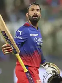 IPL 2024 में आखिरी 5 ओवर्स में सबसे ज्यादा रन बनाने वाले बैट्समैन