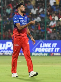 IPL 2024 के पॉवरप्ले में सबसे ज्यादा छक्के खाने वाले बल्लेबाज