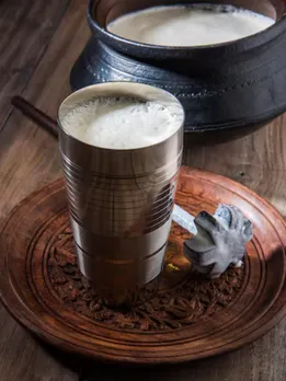 जानिए क्यों आयुर्वेद में दही से ज्यादा छाछ को माना गया है फायदेमंद