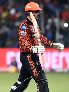 IPL में एक मैच के पावरप्ले में सबसे ज्यादा रन बनाने वाले खिलाड़ी