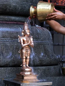 क्यों खास है बड़ा मंगल? कब और कैसे शुरू हुई मनाने की परंपरा