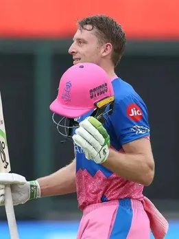 IPL के एक सीजन में बाउंड्रीज से सबसे ज्यादा रन बनाने वाले बल्लेबाज