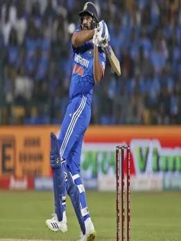 T20 World Cup में सबसे ज्यादा छक्के लगाने वाले बैट्समैन, रोहित इस नंबर पर
