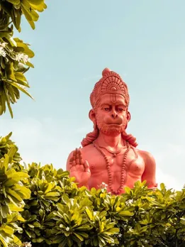 बुढ़वा मंगल पर करें इन हनुमान मंत्र का जाप, रोग-दोष और भय से मिलेगी मुक्ति
