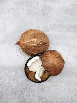 हवाई जहाज में नारियल क्यों नहीं ले जाते?