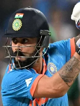 वनडे में चेज करते हुए सबसे ज्यादा शतक लगाने वाले बल्लेबाज