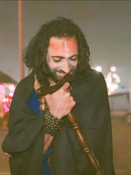 आईआईटीन जो लाखों की नौकरी छोड़ बन गए साधु