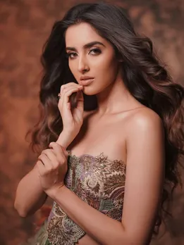 Simratt Kaur Randhawa । Simratt Kaur Randhawa fashion