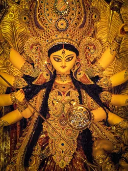 नवरात्रि के तीसरे दिन माता चंद्रघंटा को भोग में क्या चढ़ाए? इस मंत्र का जरूर करें जाप