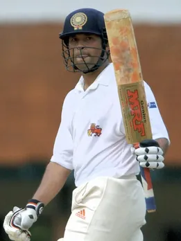 MRF bat cricketers