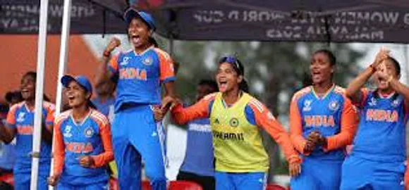 WOMEN UNDER 20