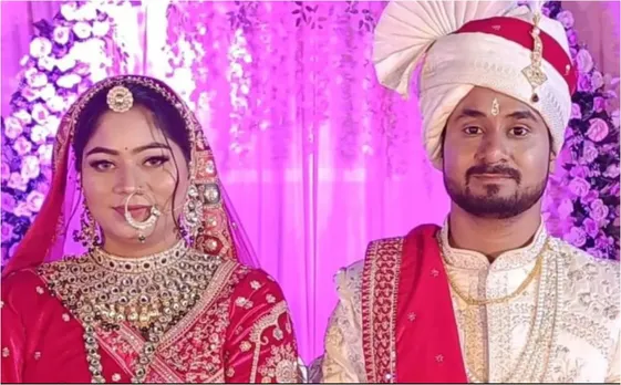 INDORE COUPLE
