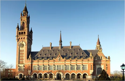 UN COURT