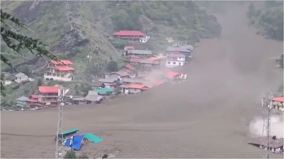 MINNAL PARALAYAM