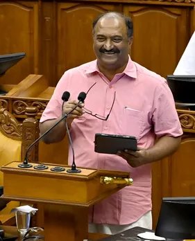 Budget_reading_K_N_Balagopal