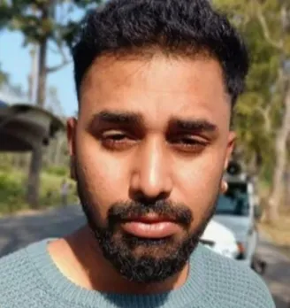 b6261f9f-1273-44d3-ab10-7128216cb3f4