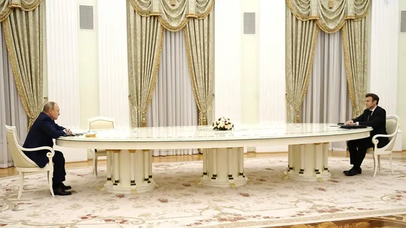 dagfWwAuriFGmNslCoLdWVRXWouqaAKB-2