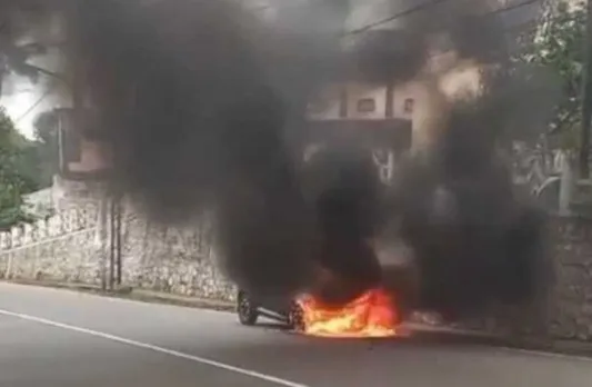 aluva car caught fire