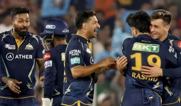 മുംബൈയ്ക്ക് വന്‍ തകര്‍ച്ച, ഉറക്കത്തിലും വേട്ടയാടും! നേട്ടം സ്വന്തമാക്കി ഗുജറാത്ത്