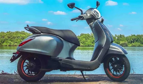 ചേതക് ഇലക്ട്രിക് സ്‌കൂട്ടര്‍ 2023 മോഡല്‍ പുറത്തിറങ്ങി; വില 1.52 ലക്ഷം