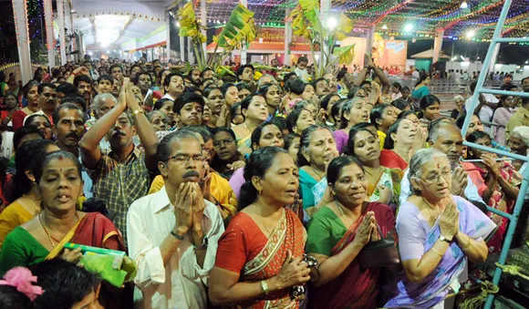 ആറ്റുകാല്‍ പൊങ്കാലയ്ക്ക് ഇനി മണിക്കൂറുകള്‍ മാത്രം:  ക്ഷേത്രവും പരിസരവും ദേവീ മന്ത്രങ്ങളാല്‍ മുഖരിതം