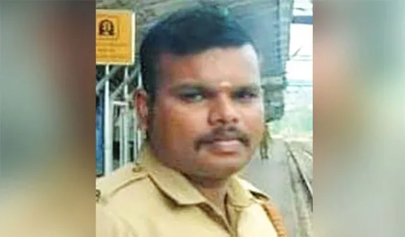 തൃശ്ശൂര്‍ പോലീസ് സ്റ്റേഷനില്‍ പോലീസുകാരൻ തൂങ്ങി മരിച്ച നിലയില്‍