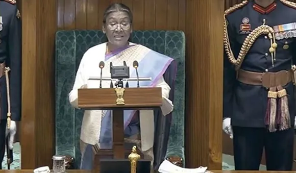 ''വികസനമികവിൽ ഇന്ത്യ''; പാർലമെന്റിൽ രണ്ടാം മോദി സര്‍ക്കാരിന്‍റെ നേട്ടങ്ങള്‍ വിവരിച്ച് രാഷട്രപതി ദ്രൗപതി മുർമു