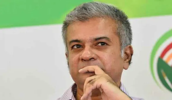 സ്ഥാനക്കയറ്റം തടഞ്ഞുവച്ചു; രാജു നാരായണസ്വാമി നല്‍കിയ ഹര്‍ജിയില്‍ നോട്ടീസ്