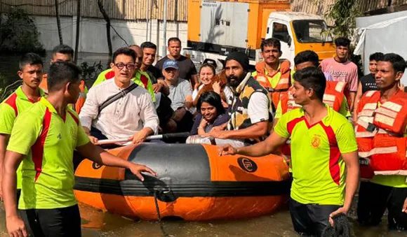 ചെന്നൈ പ്രളയത്തില്‍ കുടുങ്ങി ആമിര്‍ഖാന്‍, ഫോട്ടോ പങ്കുവച്ച് വിഷ്ണു വിശാല്‍