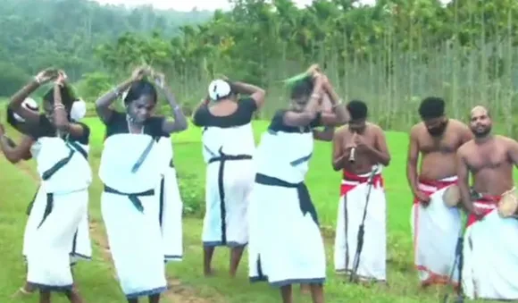 കുട്ടികളുടെ കുമ്മാട്ടിയുമായി മഴമിഴി
