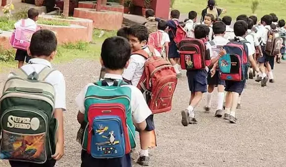രാമക്ഷേത്ര പ്രതിഷ്ഠ; വിദ്യാഭ്യാസ സ്ഥാപനങ്ങള്‍ക്ക് അവധി പ്രഖ്യാപിച്ച് യുപി സര്‍ക്കാര്‍