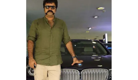 അനൂപ് മേനോന്‍ ബി എം ഡബ്ളിയു സെവന്‍ സീരീസ് സ്വന്തമാക്കി