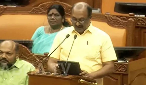 കേന്ദ്രത്തിന് ശത്രുതാ മനോഭാവം; കേരളത്തെ തകർക്കാനാവില്ലെന്ന് ബജറ്റ് അവതരണത്തില്‍ ധനമന്ത്രി